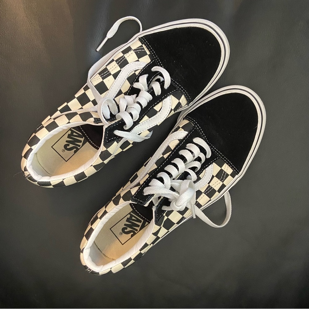 Checker Vans Old Skool
